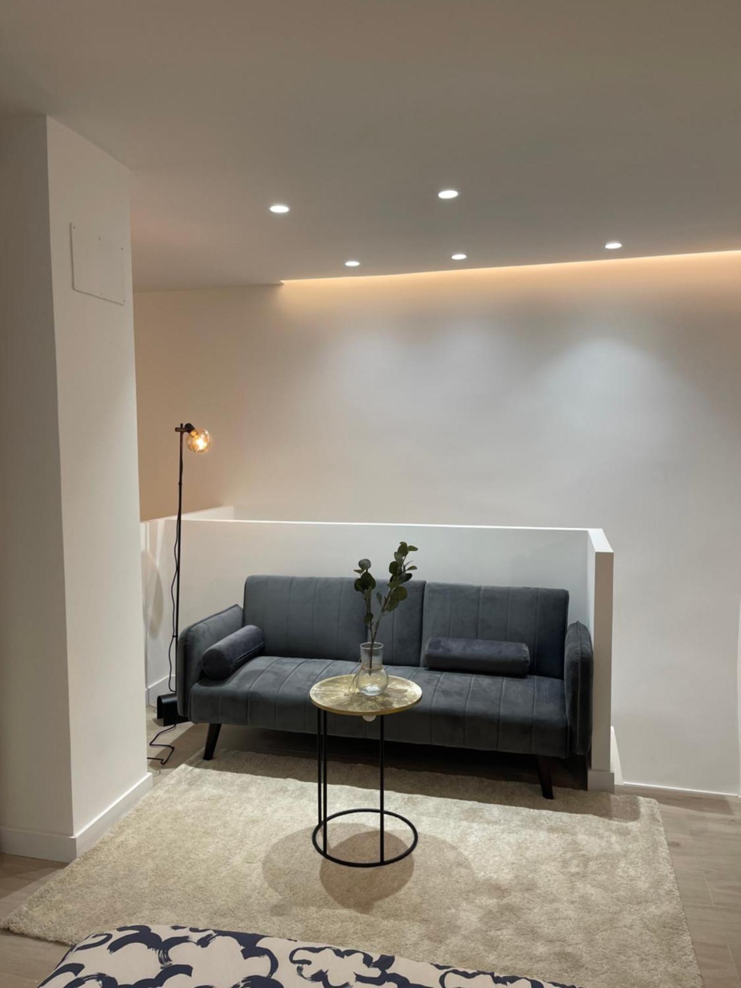 R&K Atocha Apartment Madrid Exteriör bild
